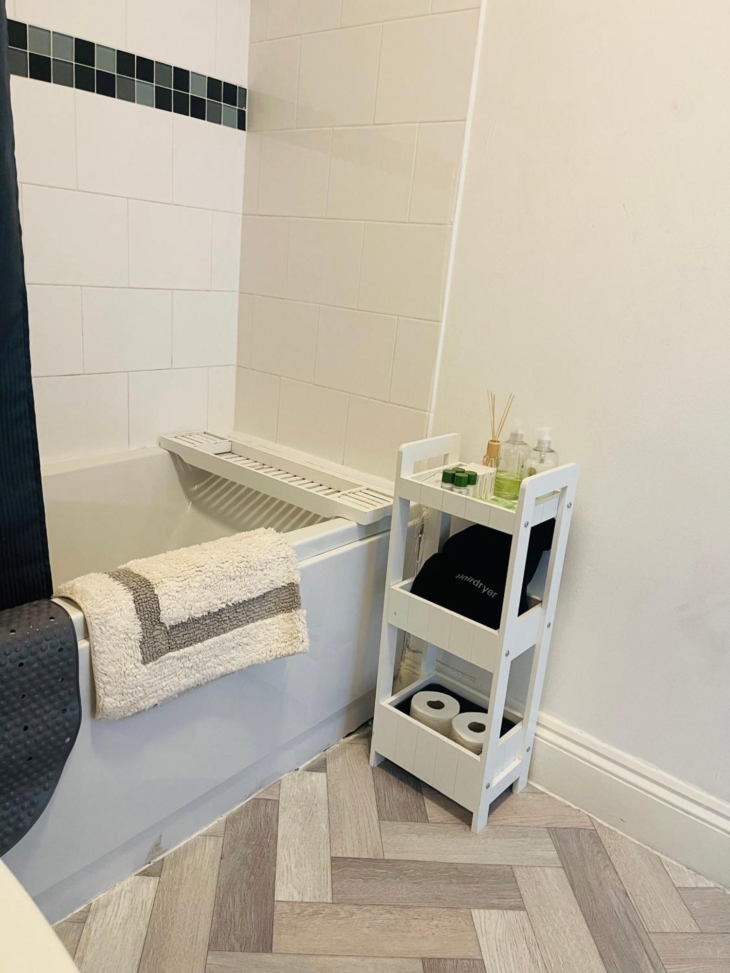 Spacious City Centre 2 Bedroom Apartment - Lt Apartment Лестър Екстериор снимка
